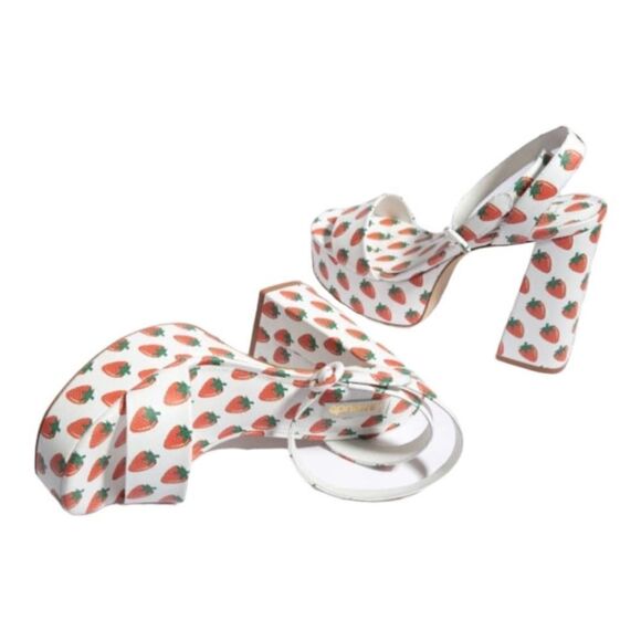 Larroude Dolly Ankle Strap Platfom Strawberry Heels Sandals Shoes 7.5 $315 New - Picture 3 of 9
